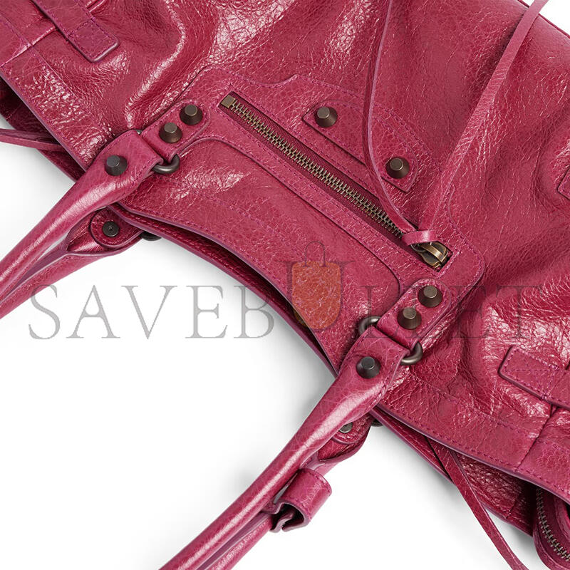 BALENCIAGA WOMEN'S LE CITY BAG EAST-WEST IN FRAMBOISE 8457042ABEK5729 (40*18*15cm) BALENCIAGA WOMEN'S LE CITY BAG EAST-WEST IN FRAMBOISE 8457042ABEK5729 (40*18*15cm)
